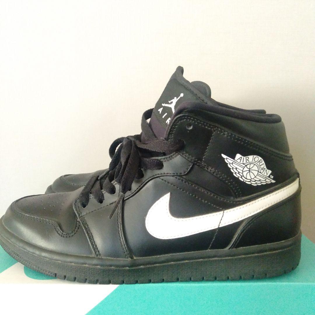 ナイキ エアジョーダン1 ミッド ブラック ホワイト ブラック www