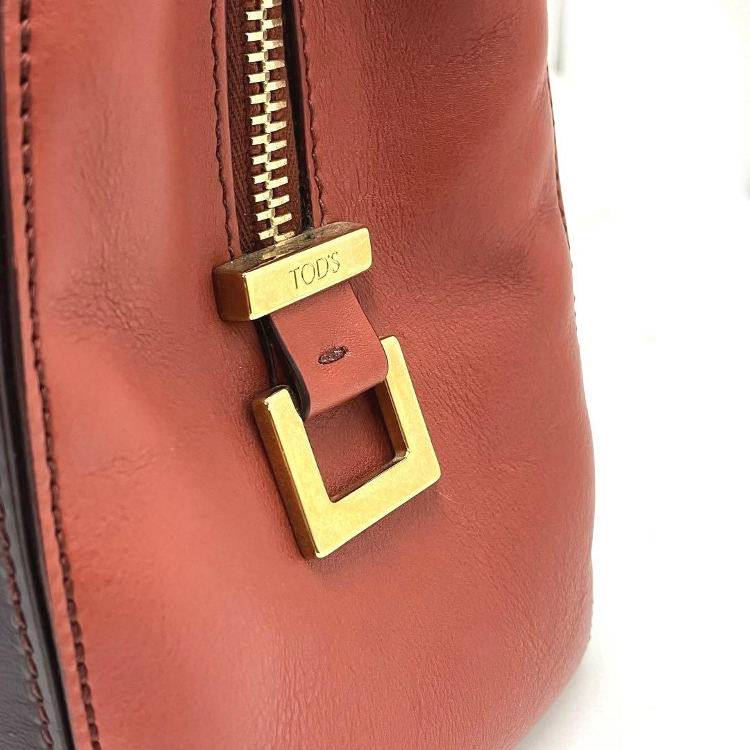 大人気☆TOD'S☆トッズ☆2wayバッグ☆Dキューブ☆革☆ブラウン×オレンジ 大人気☆TOD'S☆トッズ☆2wayバッグ☆Dキューブ☆革☆ブラウン×オレンジ