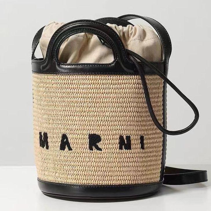 MARNI マルニ TROPICALIA バケットバッグ ブラック