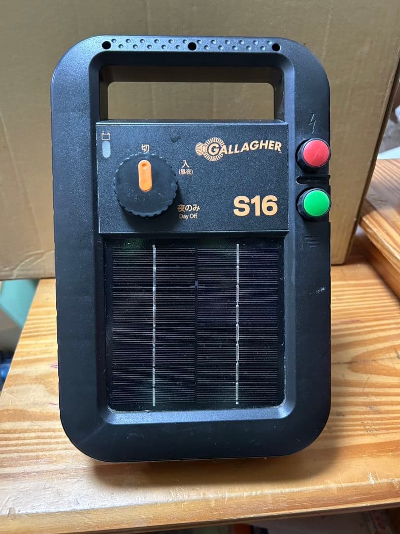 ガラガー ミニソーラーS16x 電気柵本体 バッテリー目立った傷や汚れなし