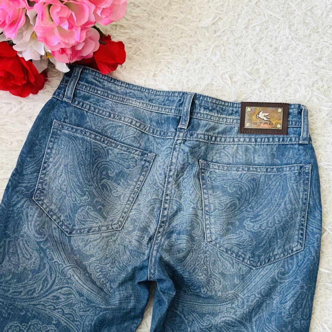 極美品✨エトロ　ストレートデニムパンツ26　ペイズリー総柄　ロゴボタン