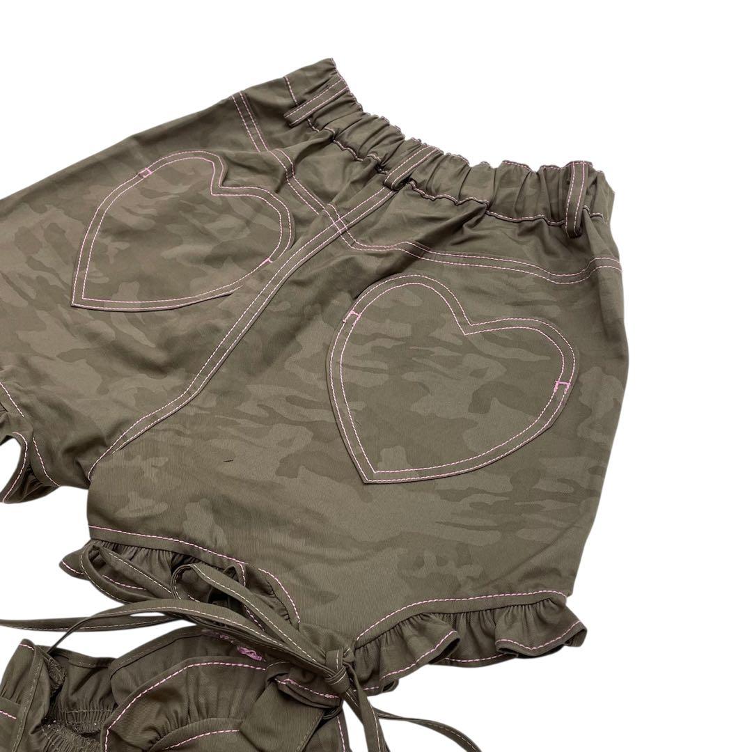 げ リルリリー ハートポケットカットアウトパンツ SIZE lilLilly DECORATOM_COM_BR