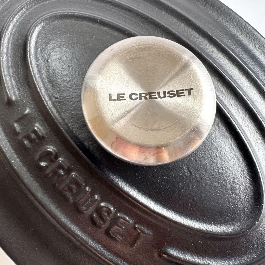 【未使用】LE CREUSET シグニチャー ココット オーバル 17cm