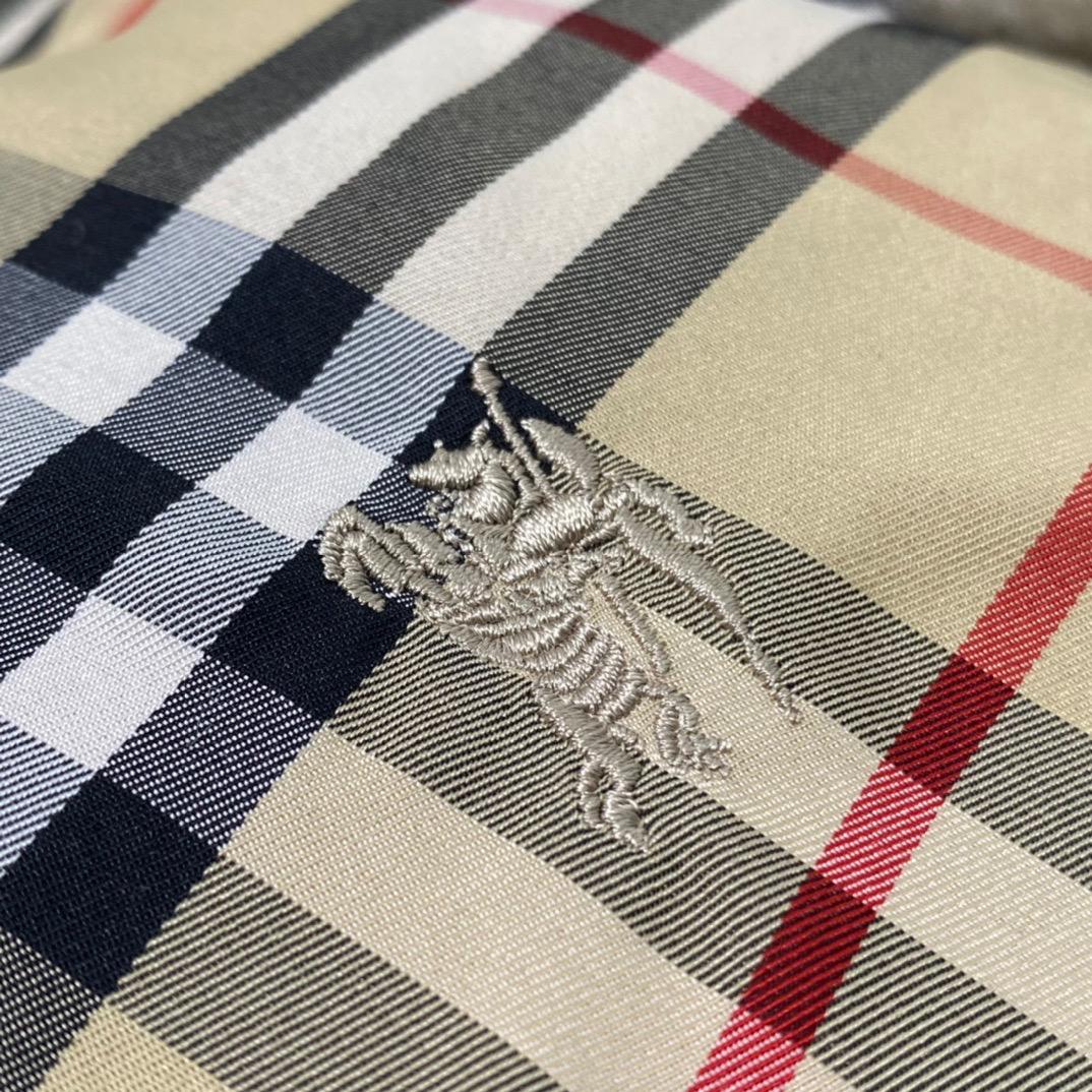 ジャケット・アウター Supreme Burberry Down Puffer Jacket