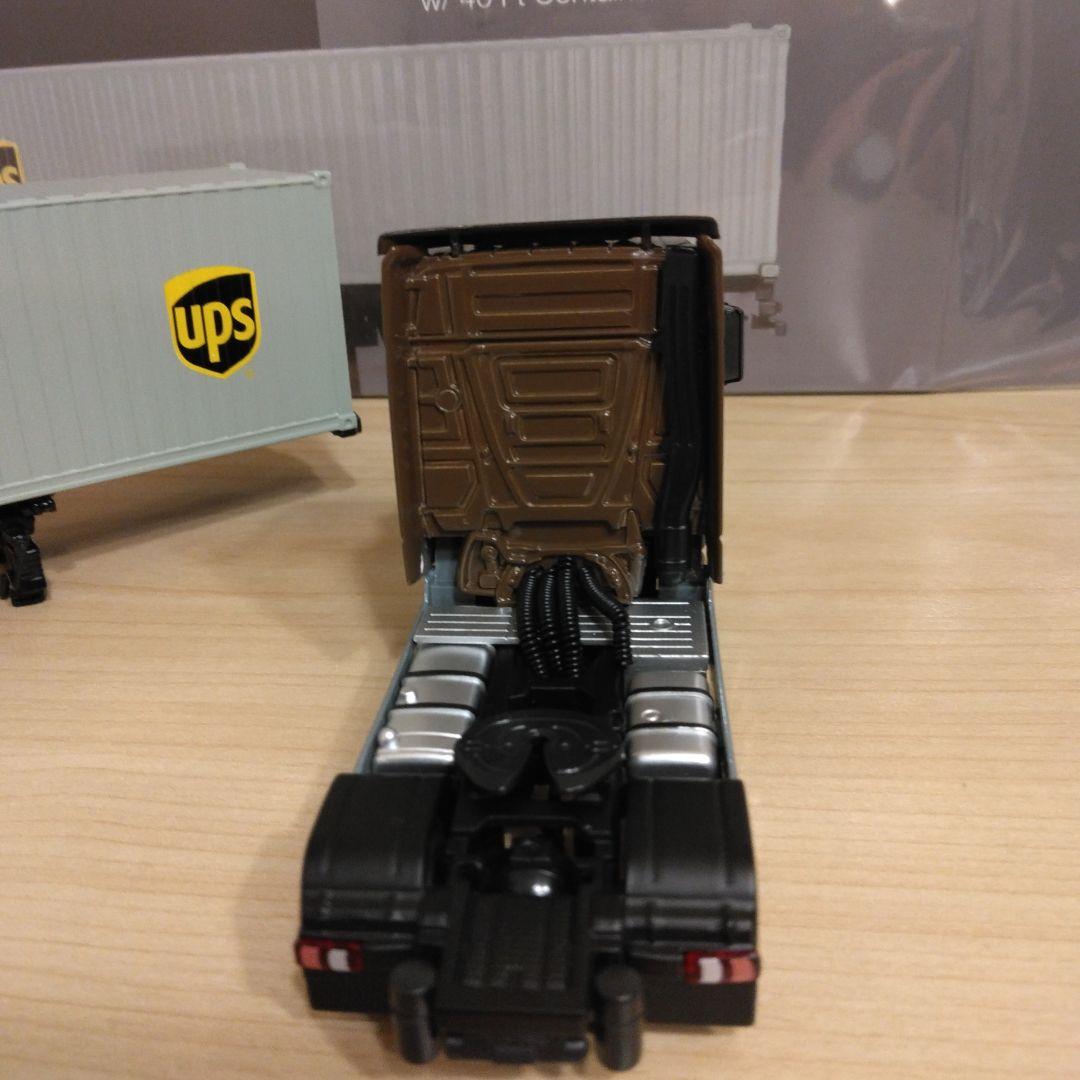 MINI GT Actros UPS　海上コンテナトレーラー　1/64