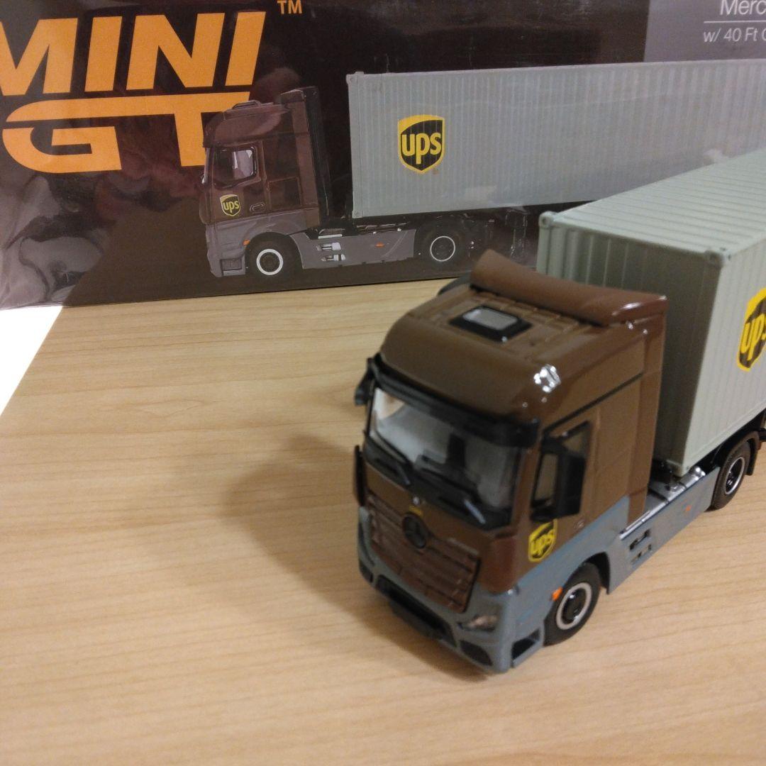 MINI GT Actros UPS　海上コンテナトレーラー　1/64