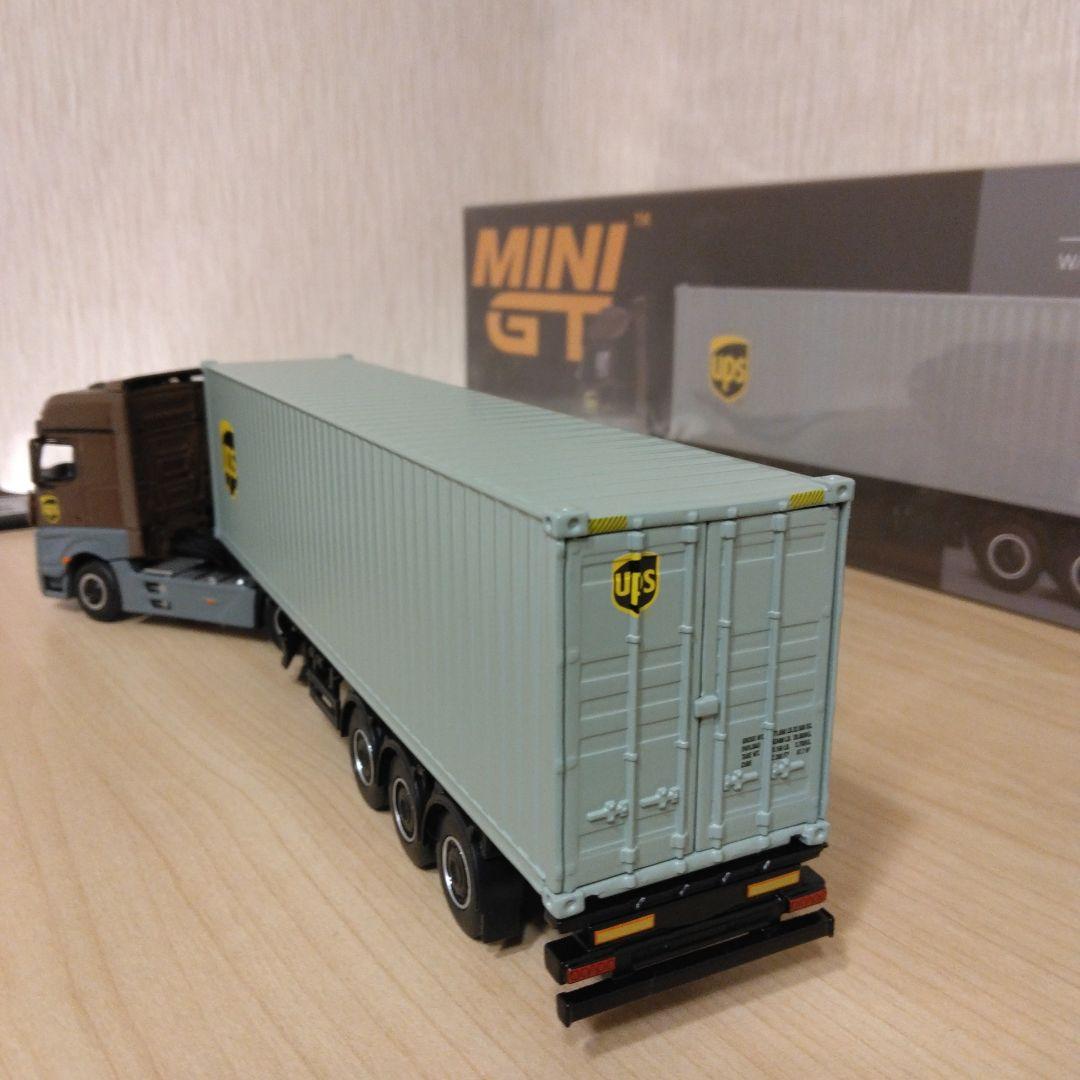MINI GT Actros UPS　海上コンテナトレーラー　1/64