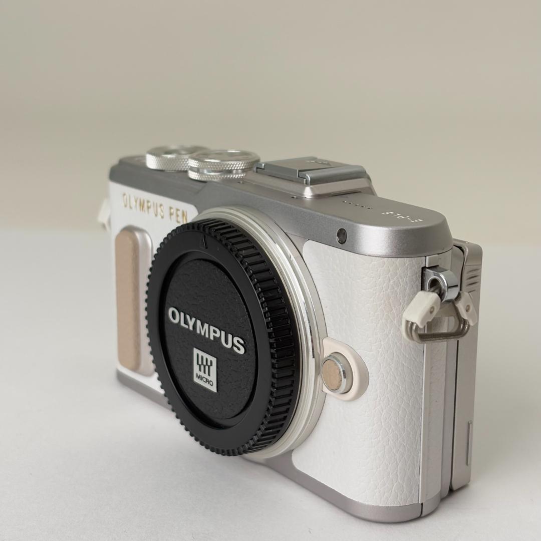 オリンパス ペン OLYMPUS PEN E-PL8　ボディ 819