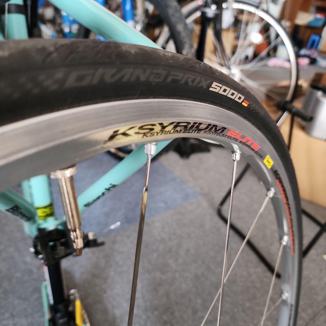 Mavic Ksyrium Elite コンチネンタル700x25Cタイヤ付