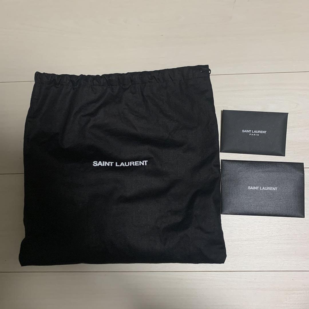 Saint Laurent】キャンプスモールカメラバッグECONYLラムスキン Saint Laurent】キャンプスモールカメラバッグECONYLラムスキン