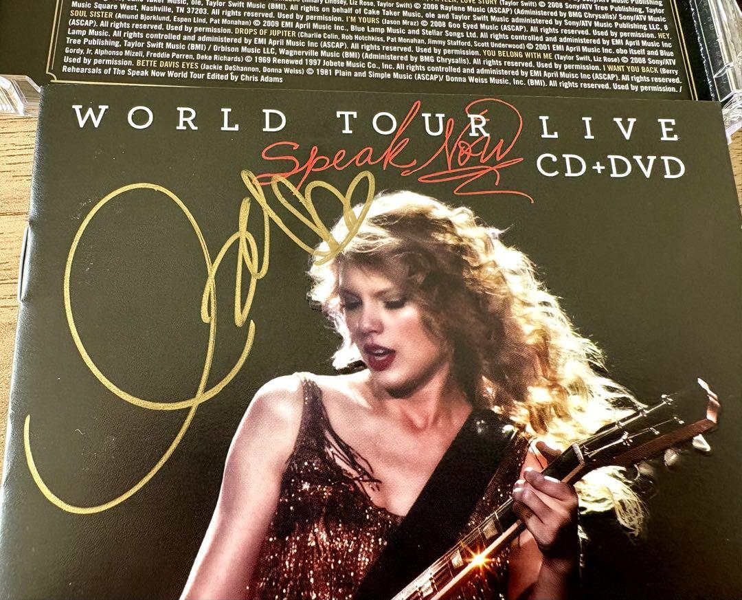 直筆サイン★テイラー スウィフトSpeak Now World TourLive