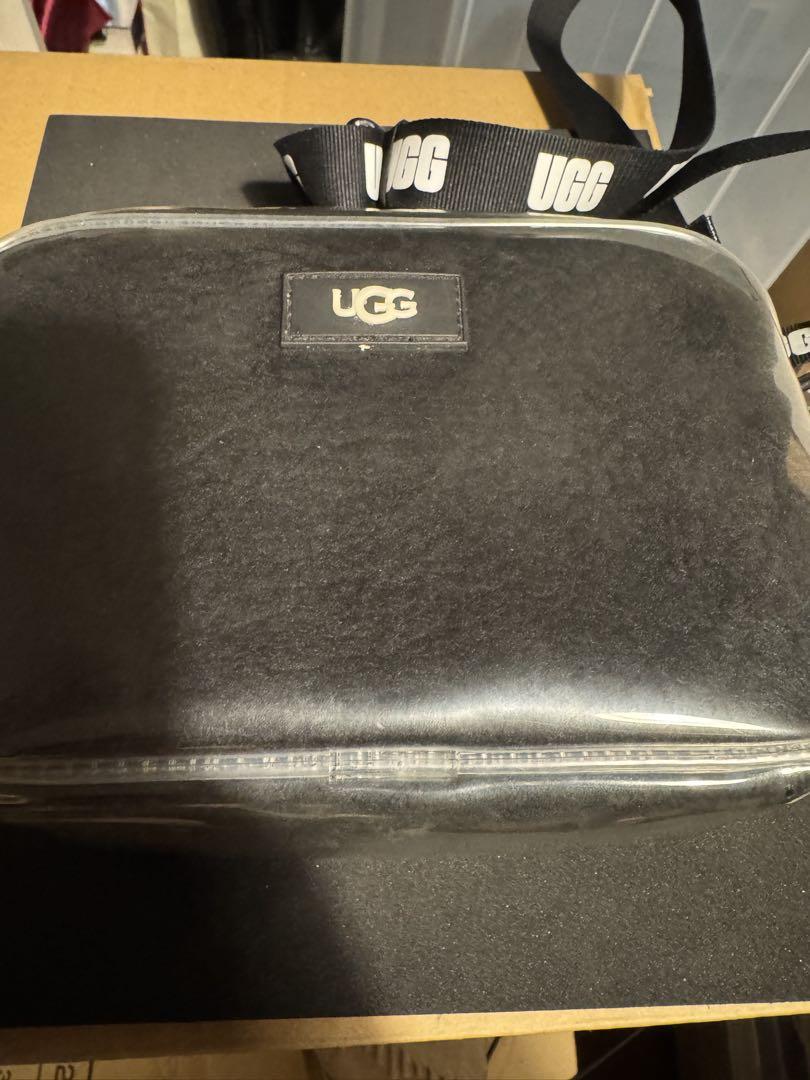 UGG ブラック フェルト バッグ