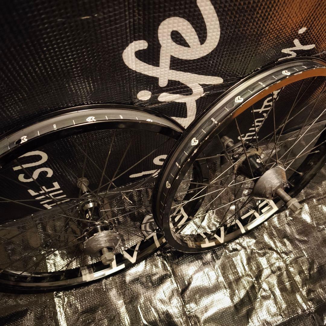 eclat ホイールセット 使用感大全体的に状態が悪い BRIGHTFACE_UK