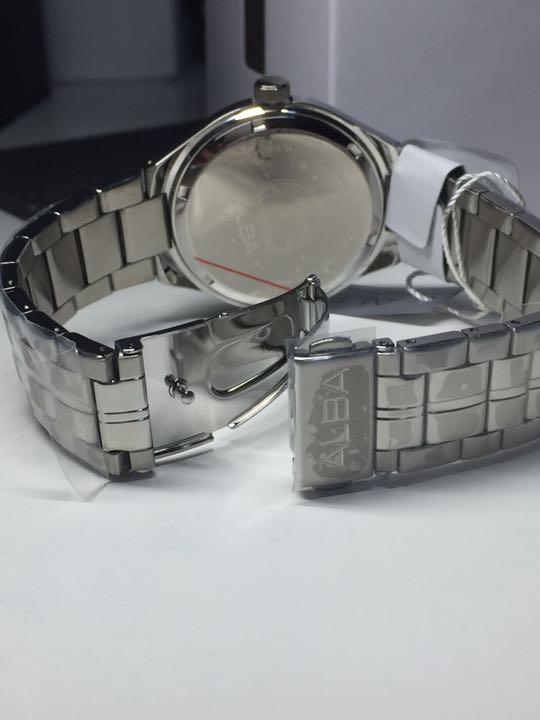 りたくない セイコー 腕時計 激レア 国内入手困難モデル JRZ9P-m93197841349 SEIKO seiko アルバ ラウンドケ