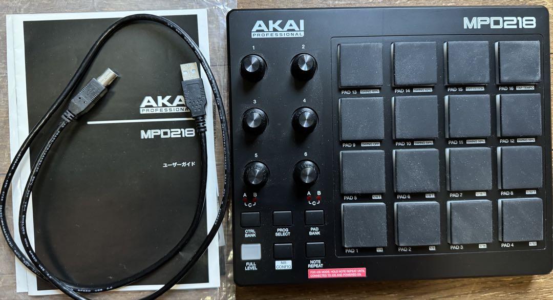 未使用品 AKAI MPD218 MIDIパッドコントローラー