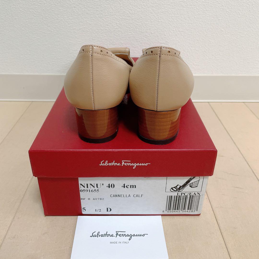 【新品】フェラガモ　ferragamo パンプス　靴　サンダル　23