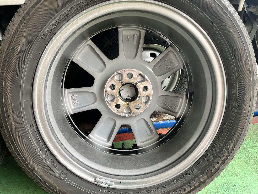 デリカD5 純正ホイールタイヤセット 225/55R18 GEOLANDAR