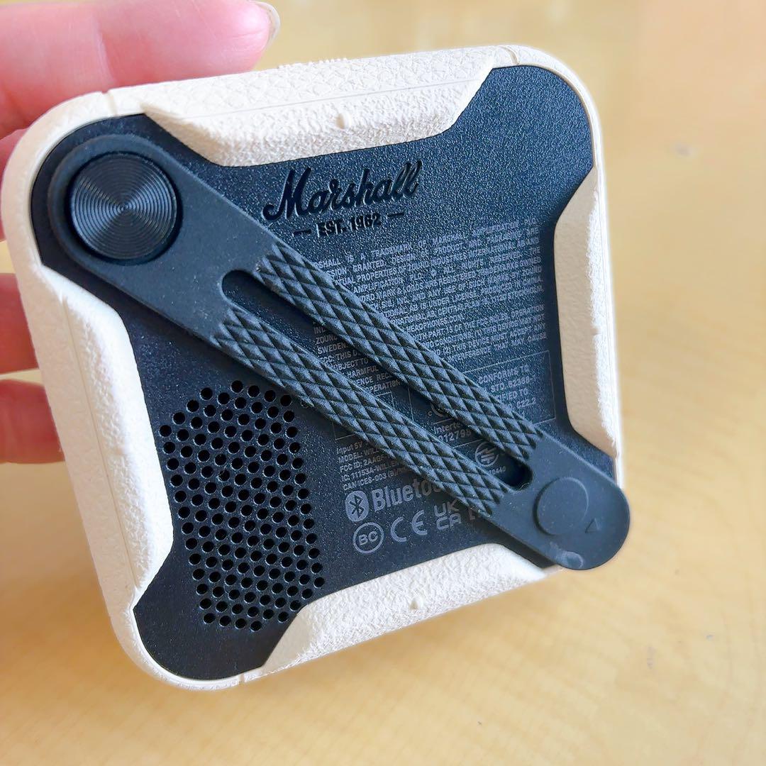 ポータブルBluetoothスピーカー