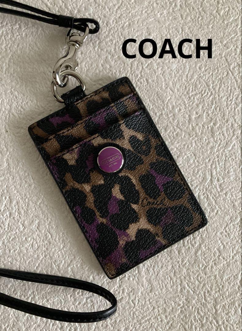 美品　COACH パスケース　IDカードケース　定期入れ