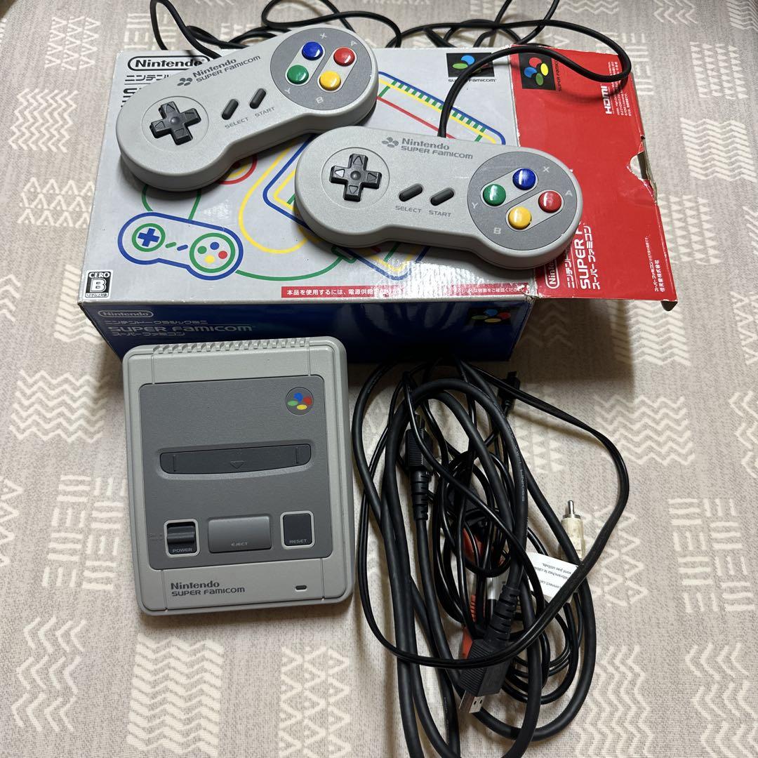 任天堂 スーパーファミコン 本体 2コントローラー