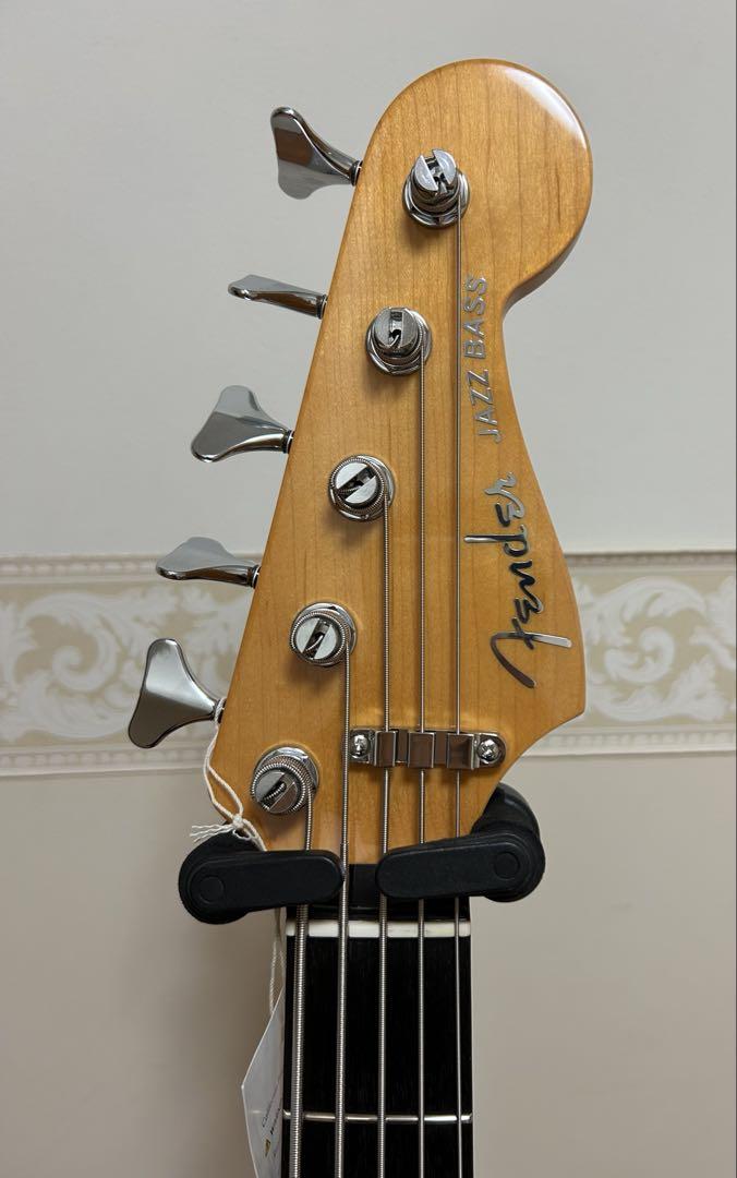 ベース Fender Deluxe Jazz Bass V Kazuki Arai
