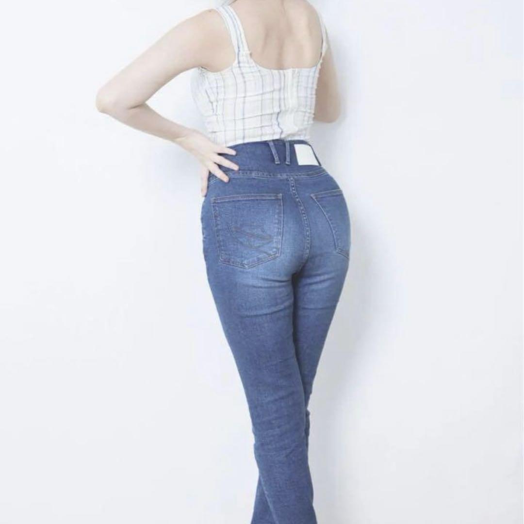 【本日限定価格】Herlipto Paris High jeans25