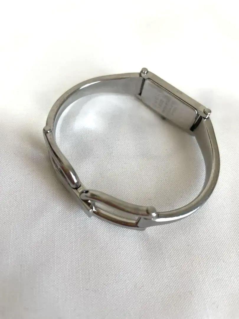 ♡ GUCCI 1500L ♡ シルバー 時計【ジャンク品】