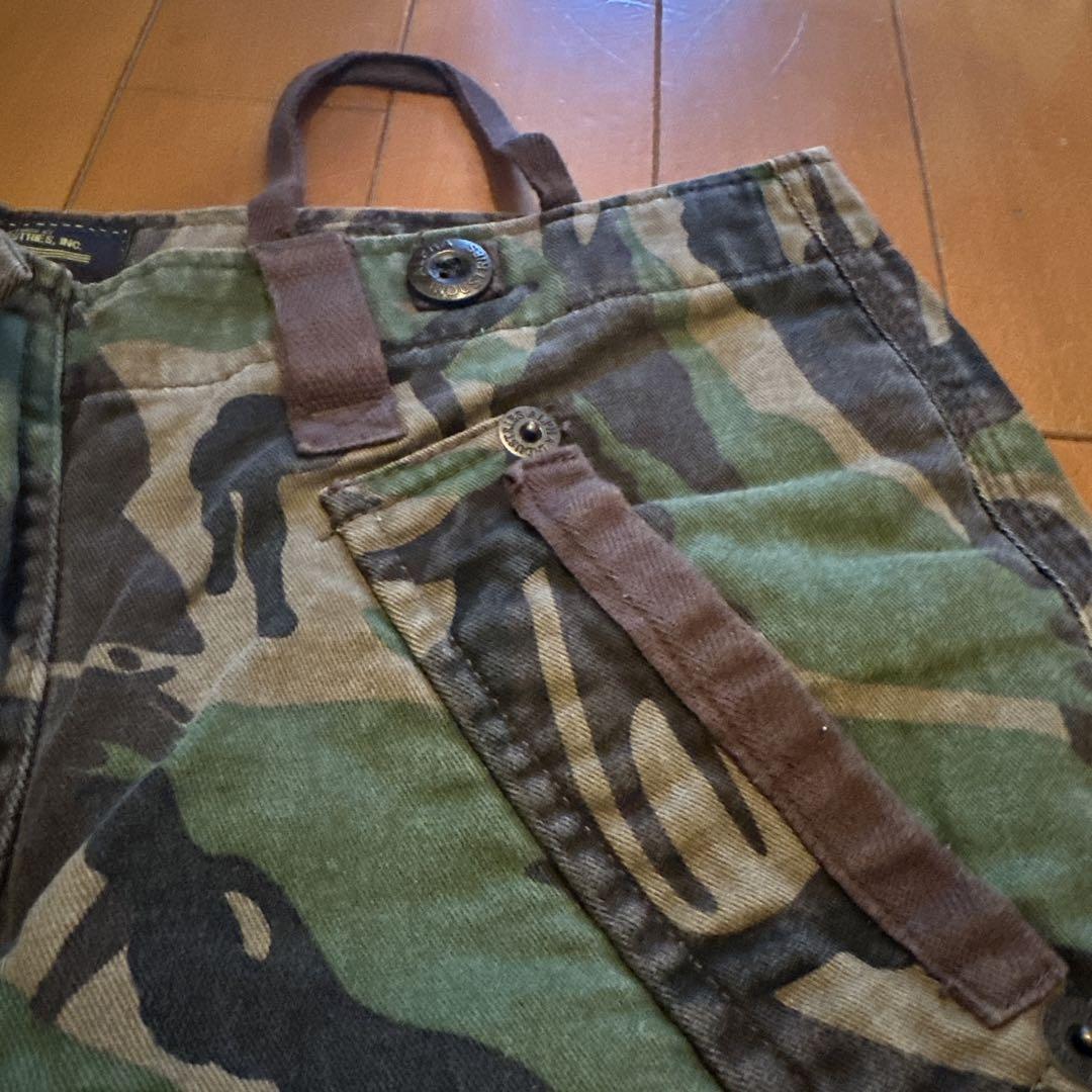 ALPHA INDUSTRIES INC迷彩カーゴパンツ 複数ポケット