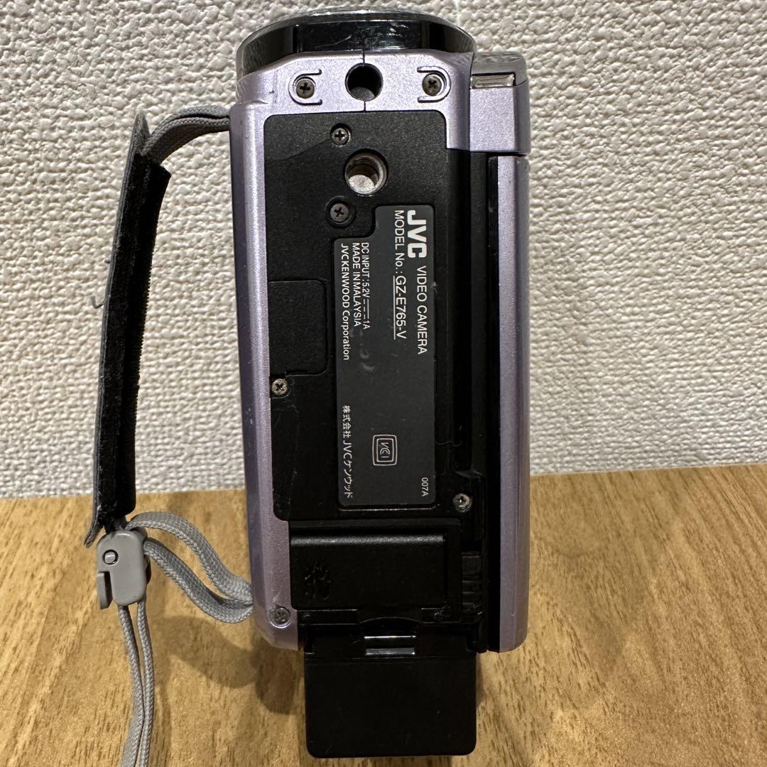 JVC ビデオカメラ GZ-E765