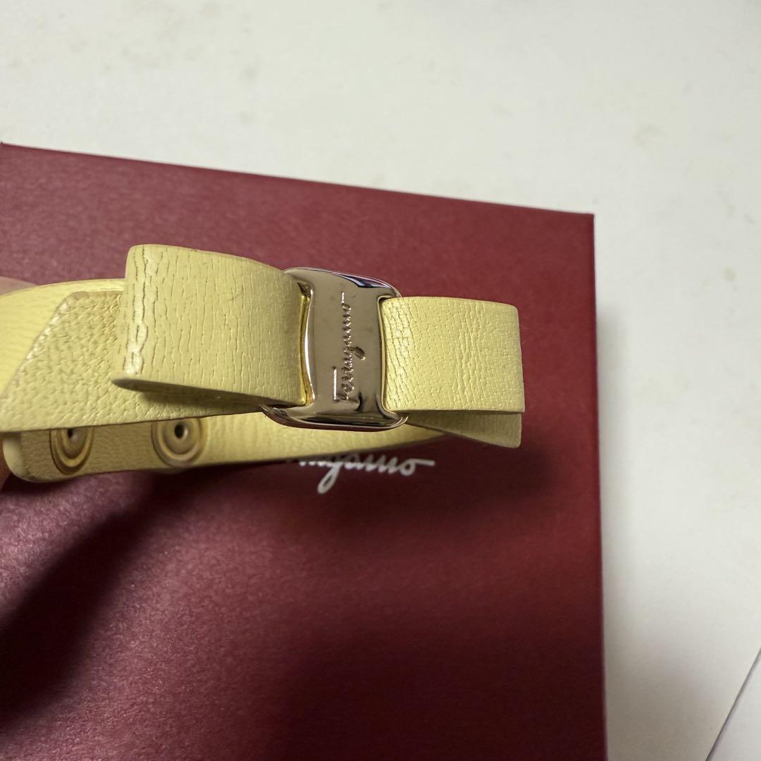 【完売必至】フェラガモ■ヴァラ リボン レザー ブレスレット フェラガモ Ferragamo アクセサリー レザーブレスレット リボン