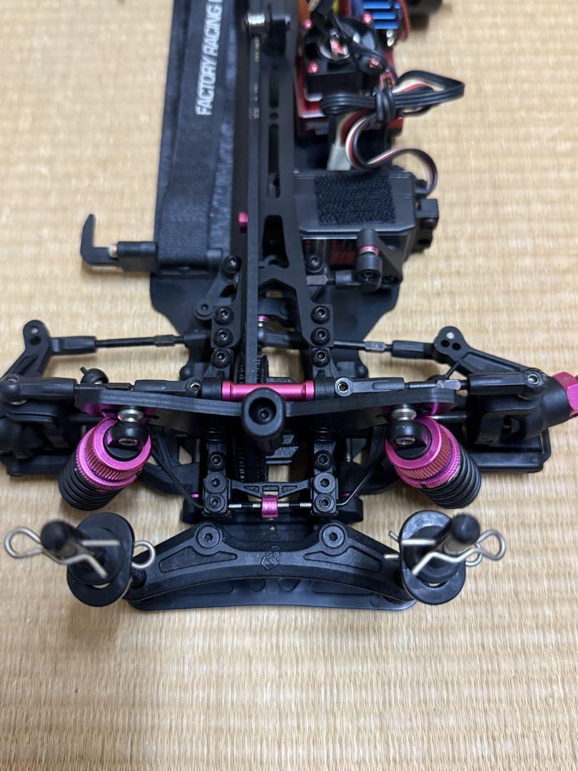 3 Racing シャーシ