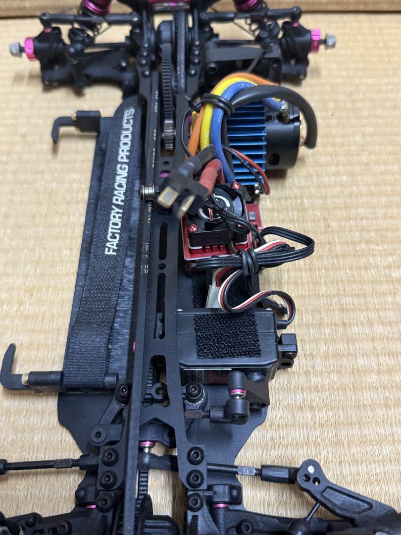 3 Racing シャーシ