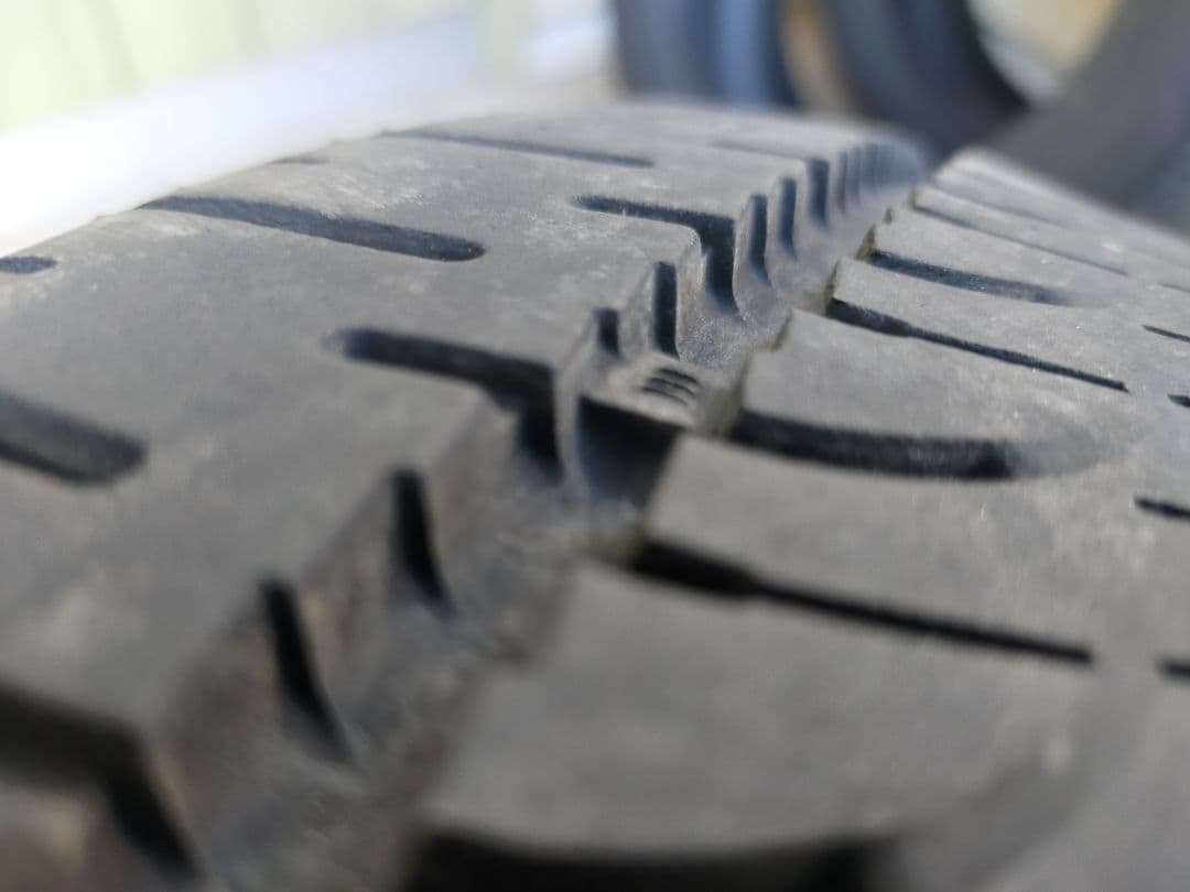 225/55R18 YOKOHAMA ジオランダー24年製 夏タイヤ 4本 ① 225/55R18 YOKOHAMA ジオランダー24年製 夏タイヤ 4本 ①