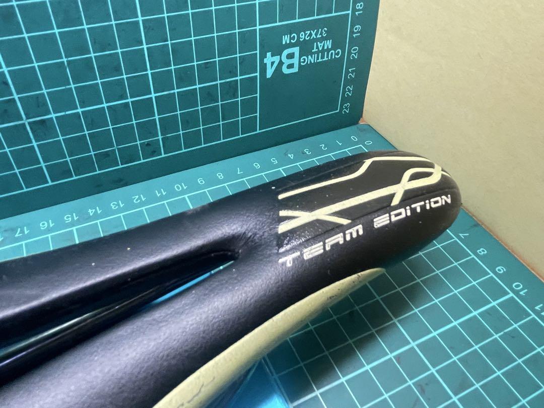 selle ITALIA TEAM Edition ロードバイクサドル