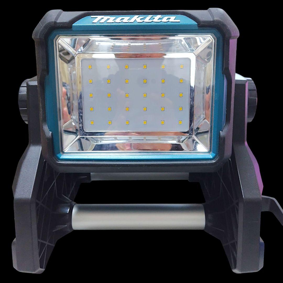 【動作良好】Makita マキタ 充電式スタンドライト ML811 【動作良好】Makita マキタ 充電式スタンドライト ML811