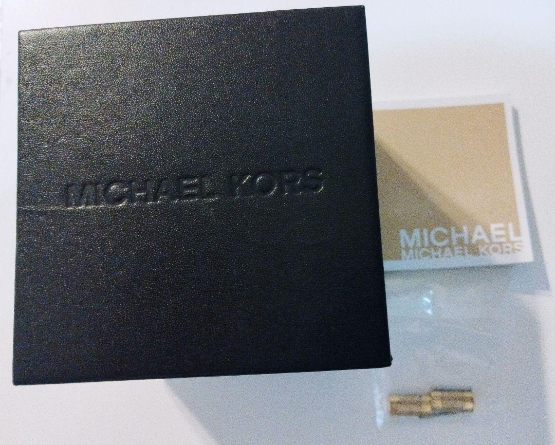 【美品】MICHAEL KORSマイケルコース　MK-5798　腕時計　ゴールド