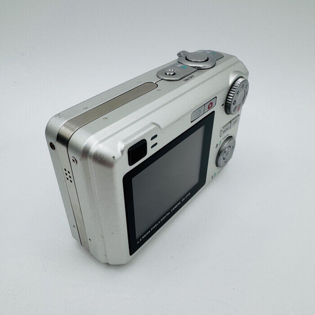 【美品】CASIO EXILIM EX-Z110 単三電池対応