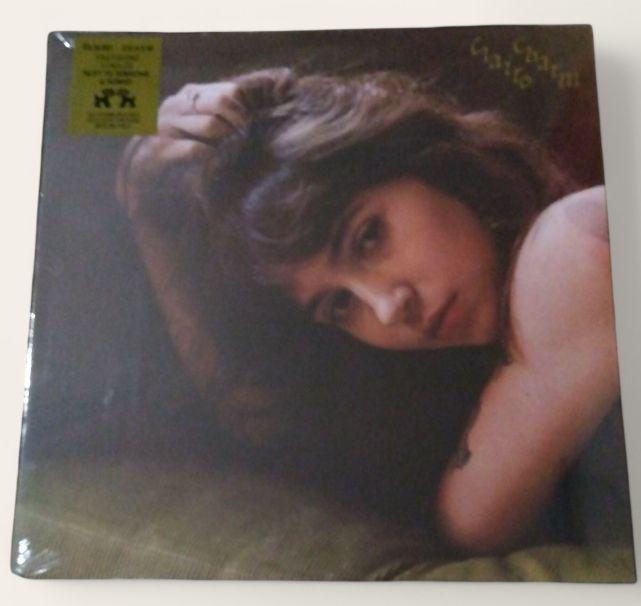 Clairo／charm Exclusive Maroon Vinyl