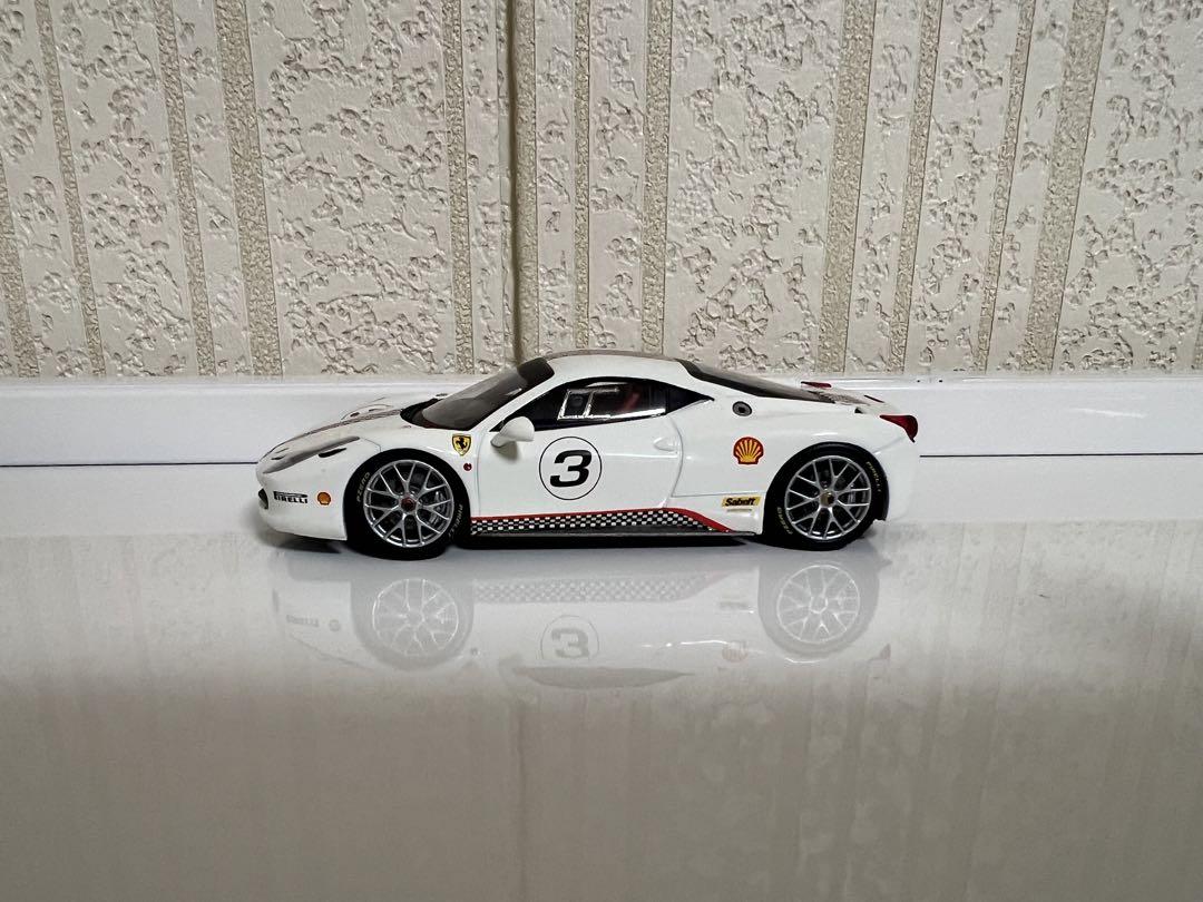 ホットウィール　マテル　フェラーリ　458 チャレンジ　1/43 ミニカー