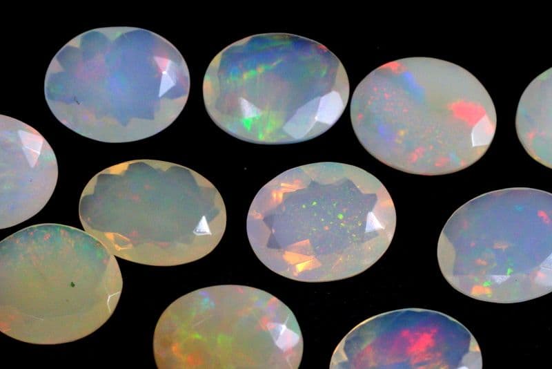 #F1天然エチオピア産 オパール ファセットカット8×10mm24ctお買い得