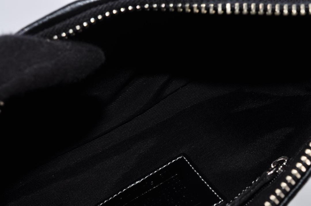 美品 COACH コーチ 6371 シグネチャー アクセサリーポーチ グレー