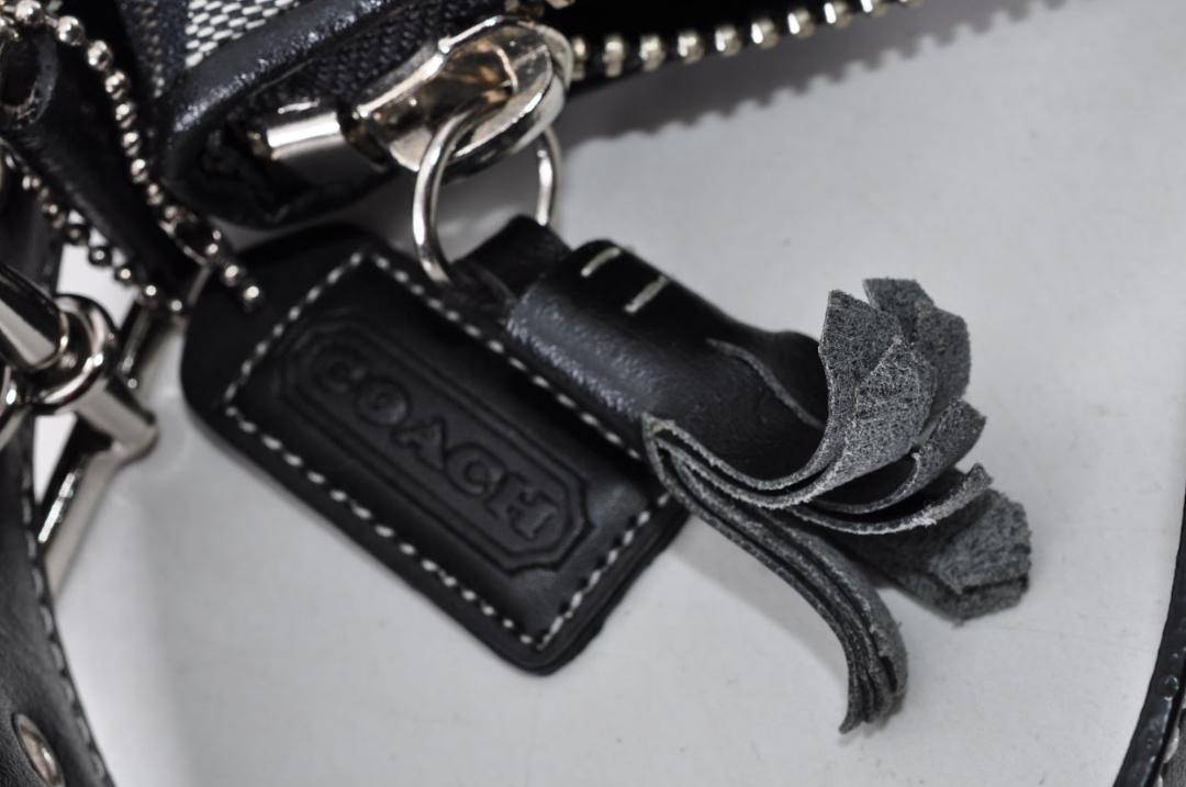 美品 COACH コーチ 6371 シグネチャー アクセサリーポーチ グレー