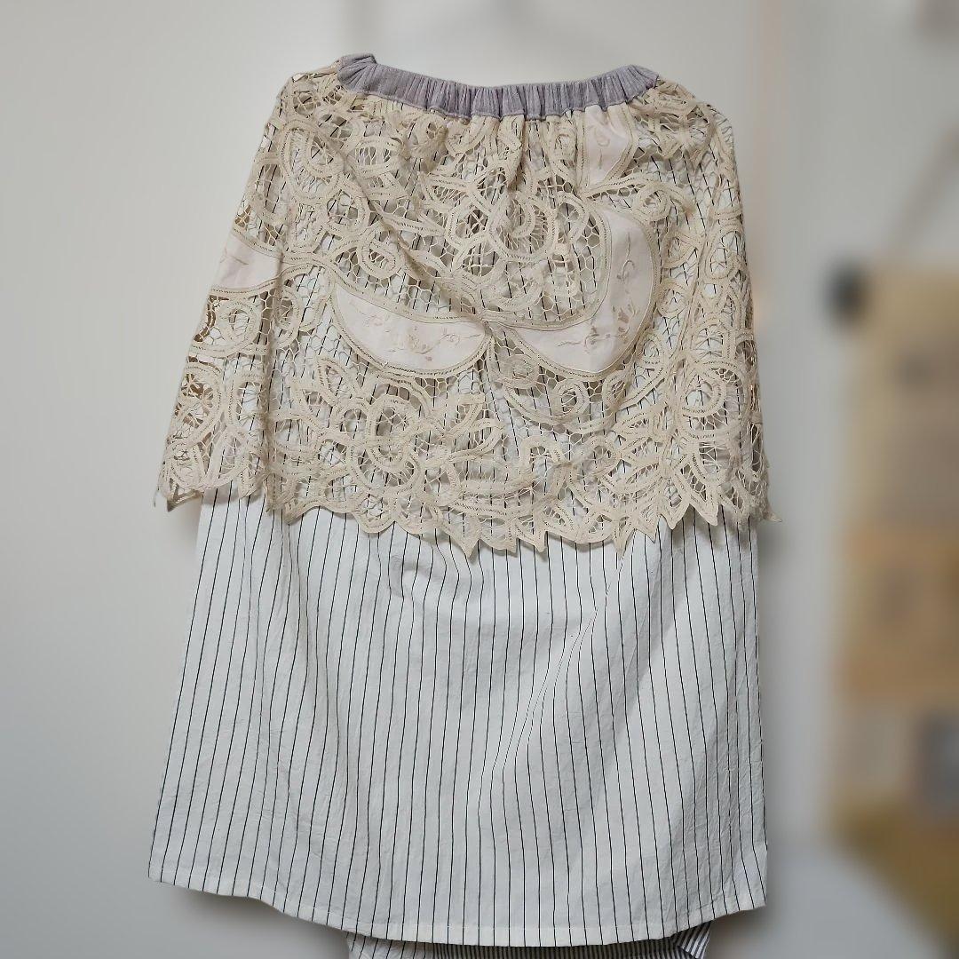 アンティークレース付