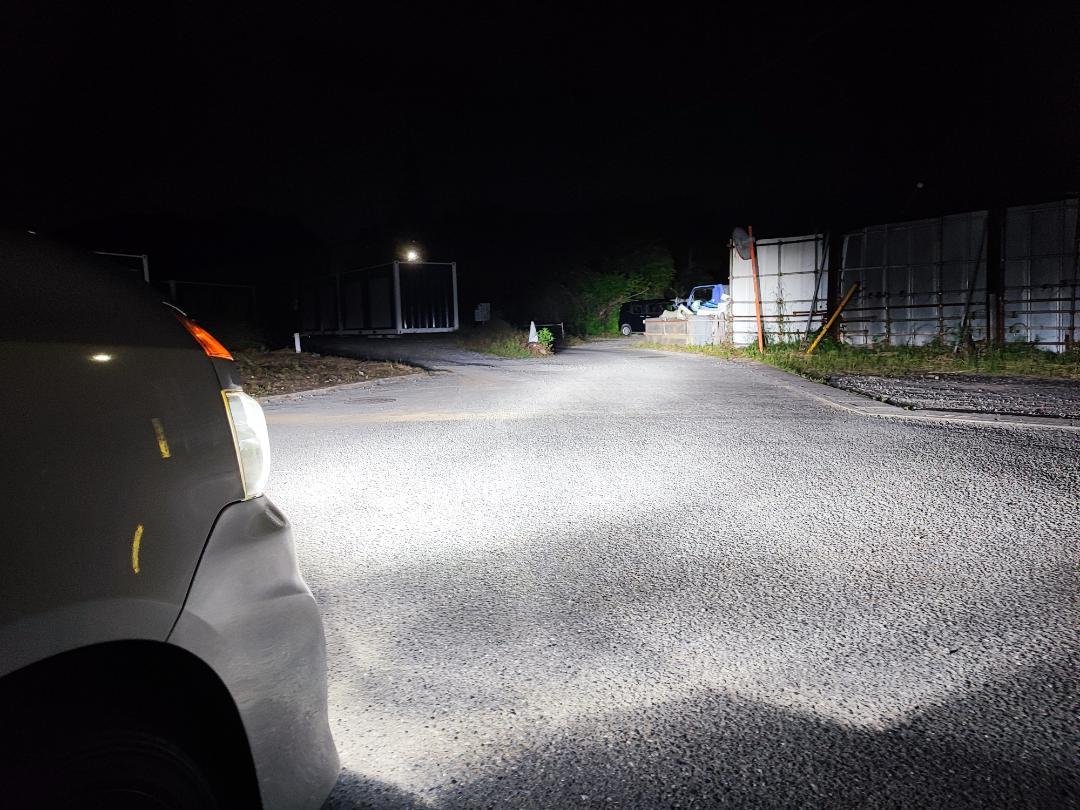 18LED　宇宙一明るいLEDバルブ　他に比べて暗ければ返金しますD2S/D4S