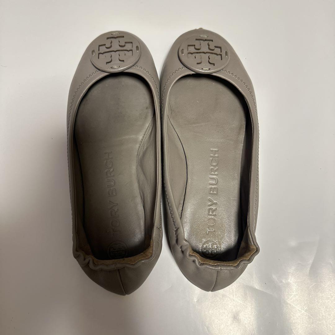 Tory Burch グレー フラットシューズ靴