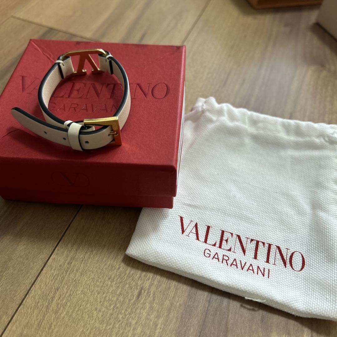 VALENTINO Vロゴ シグネチャー ブレスレット
