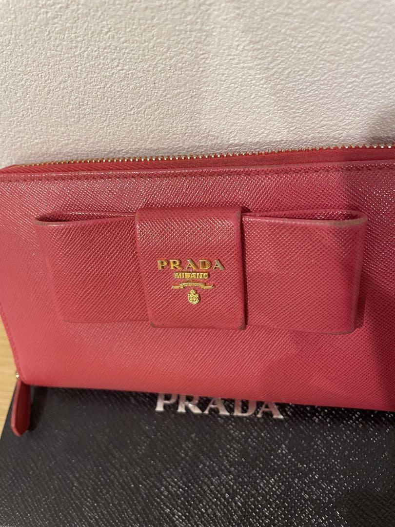 PRADA リボンピンクレザー長財布