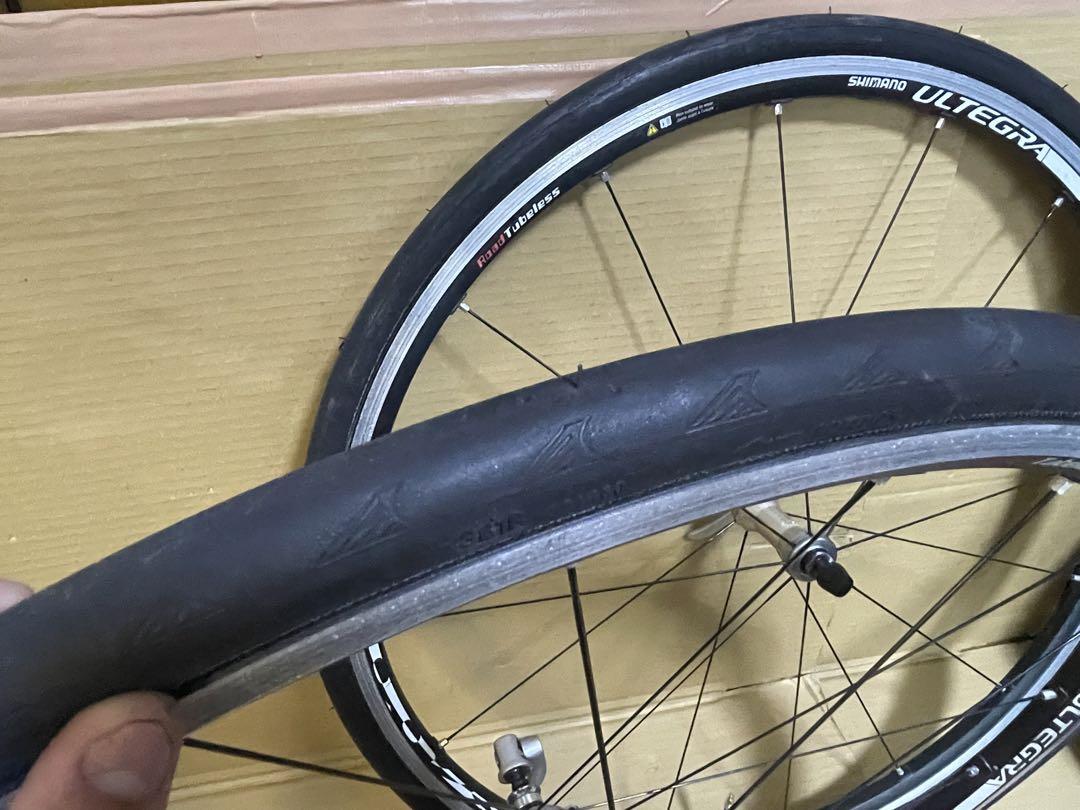 新品タイヤ　シマノアルテグラ6700 ホイールセット