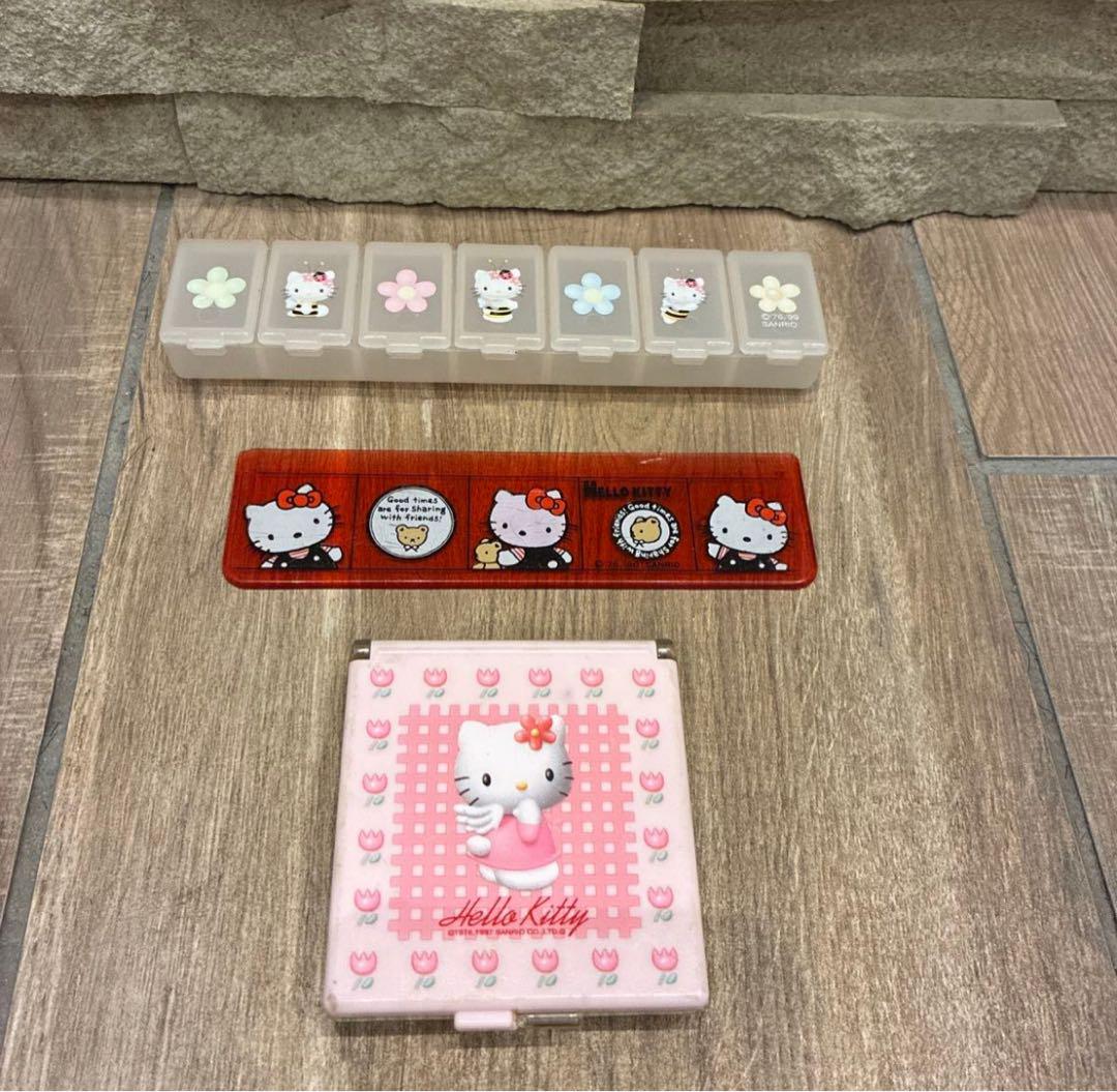 ハローキティ　レトロキティ3点セット レトロ／ハローキティ 小物3点セット／当時物 - メルカリ