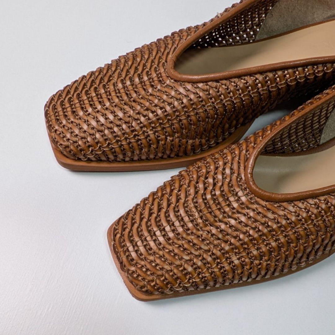 AUMOWAです！美品 CLANE 2WAY メッシュ フラット シューズ